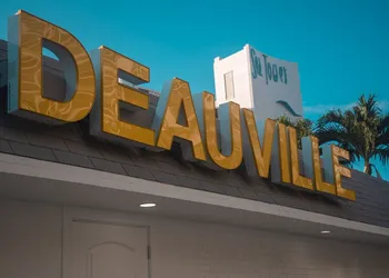 The Hotel Deauville hotel thumbnail 2