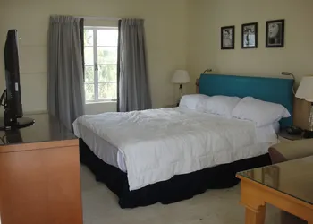 Holiday House Motel hotel thumbnail 5