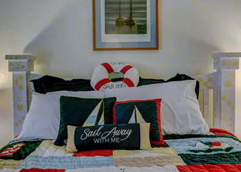 Anchor Inn NSB Bed & Breakfast hotel thumbnail 7