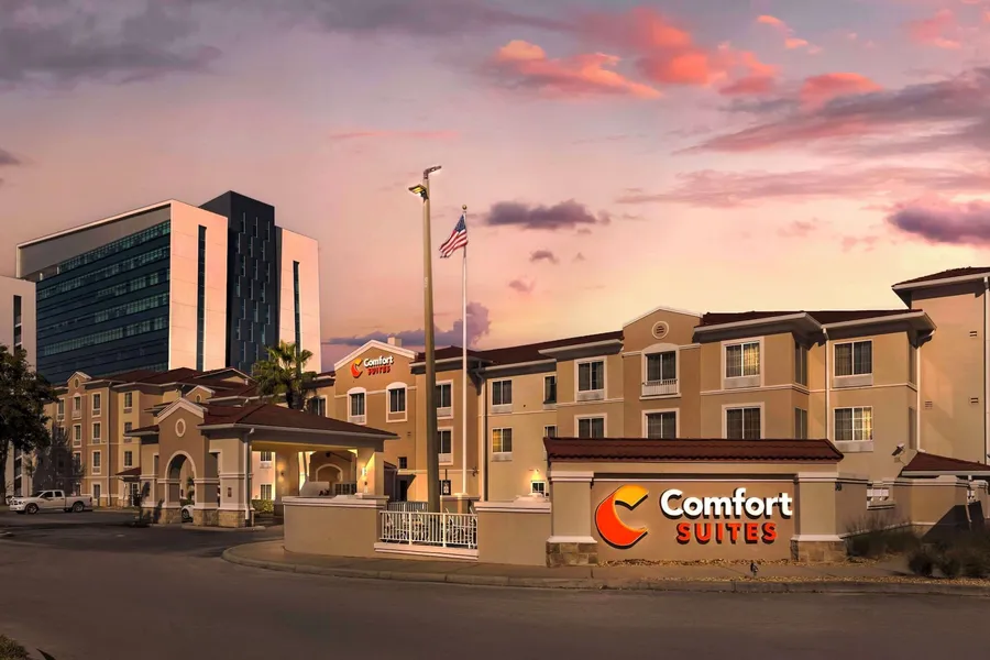 Comfort Suites Downtown hotel detail image 2