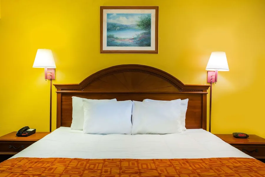 Howard Johnson by Wyndham Panama City hotel detail image 2