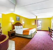 Howard Johnson by Wyndham Panama City hotel detail image 3