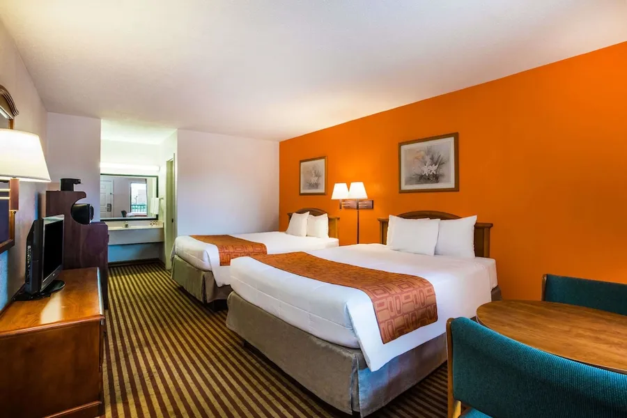 Howard Johnson by Wyndham Panama City hotel detail image 6