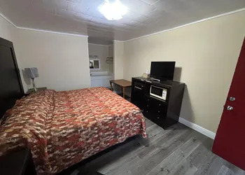 Cook's Motel- Panama City Beach hotel thumbnail 4