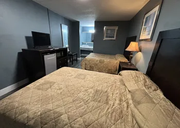Cook's Motel- Panama City Beach hotel thumbnail 8