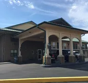 Regency Inn & Suites hotel detail image 3