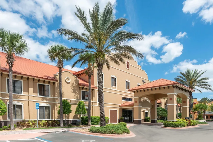 Clarion Inn Ormond Beach at Destination Daytona hotel detail image 2