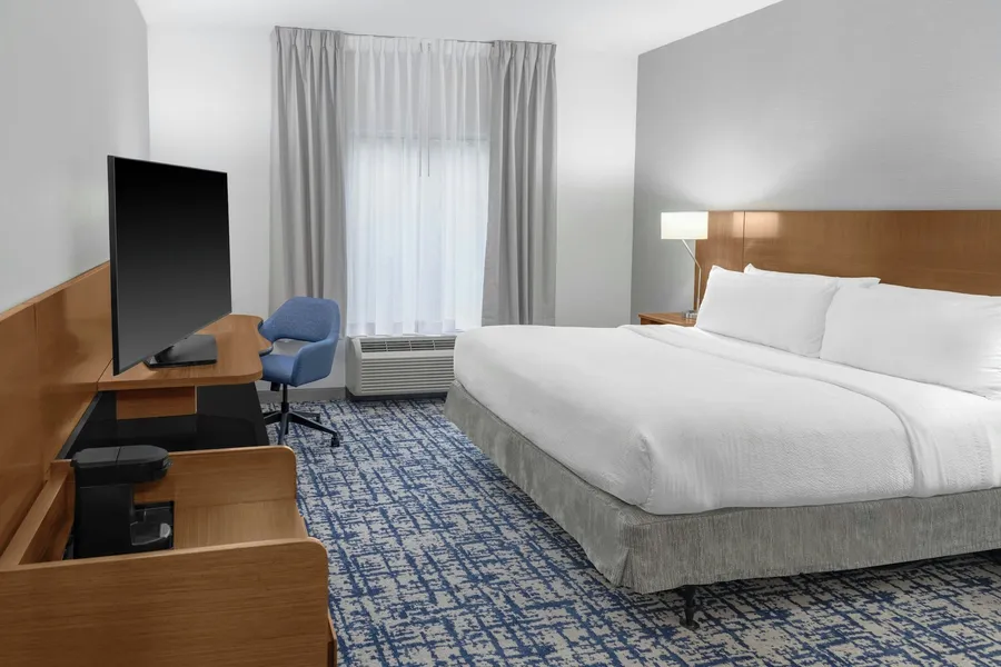 Fairfield Inn & Suites Calhoun hotel detail image 6