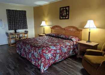 Cheerio Inn - Glennville hotel thumbnail 4