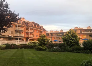 Wellington Resort hotel thumbnail 5