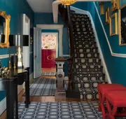 Gilded hotel detail image 7