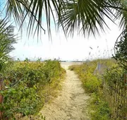 The Gardens at Beachside Colony hotel detail image 7