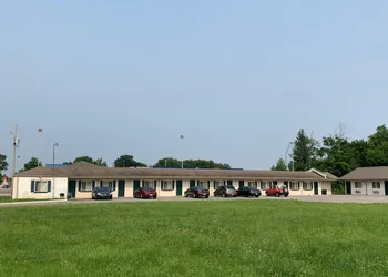Wayne Motel hotel thumbnail 4