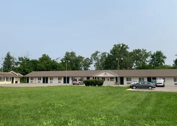 Wayne Motel hotel thumbnail 5