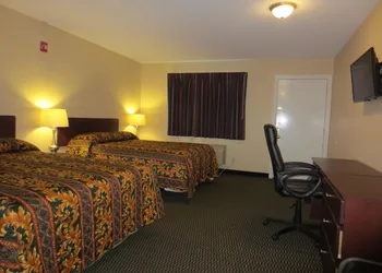 Wayne Motel hotel thumbnail 6