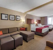 Comfort Inn & Suites Hays I-70 hotel detail image 7