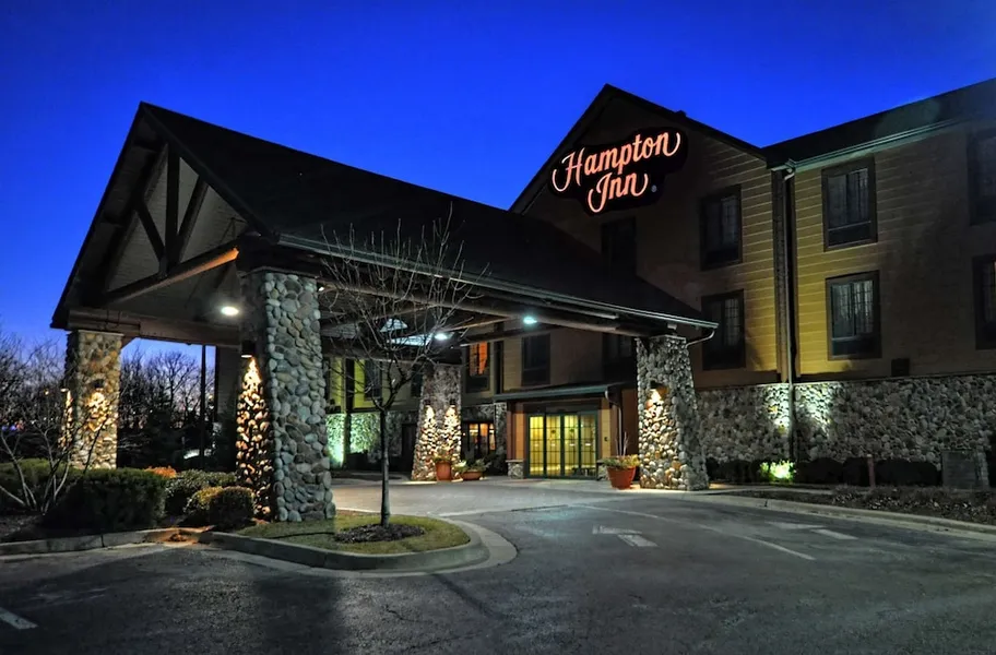Hampton Inn Kansas City The Legends hotel detail image 2