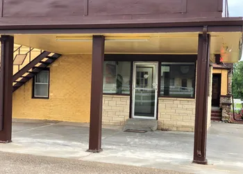 Budget Host Inn - Emporia hotel thumbnail 3