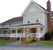 Four Seasons Country Inn hotel detail image 3