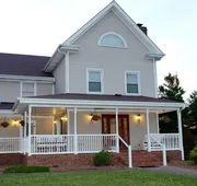 Four Seasons Country Inn hotel detail image 4