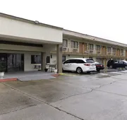 OYO Hotel Lake Charles Hwy 10 hotel detail image 3