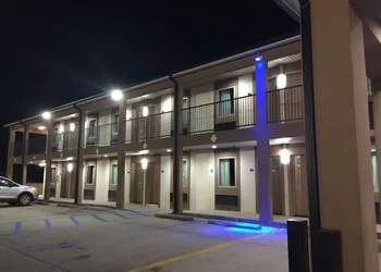 Paradise Inn & Suites hotel thumbnail 3