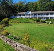 Cedar Crest Inn hotel detail image 4