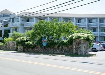 Anchorage by the Sea hotel thumbnail 5