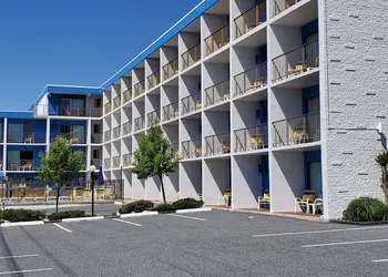 Sea Hawk Motel hotel thumbnail 4