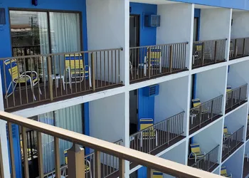 Sea Hawk Motel hotel thumbnail 6