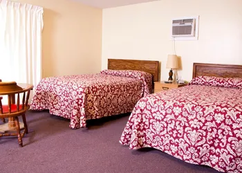 Charlie's Motel hotel thumbnail 6