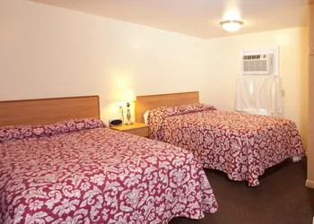 Charlie's Motel hotel thumbnail 7