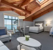 Boston Yacht Haven Inn & Marina hotel detail image 4