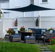 Old Harbor Inn hotel detail image 7
