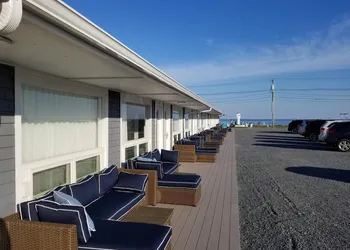 Breakwater Hotel hotel thumbnail 5
