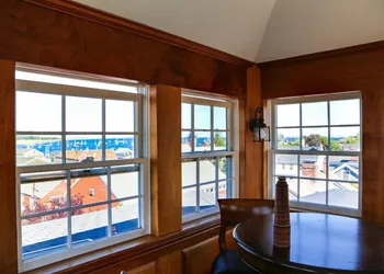 Compass Rose Inn hotel thumbnail 5