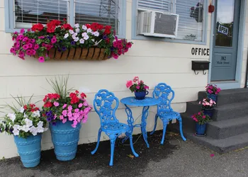 Town & Beach Motel hotel thumbnail 2