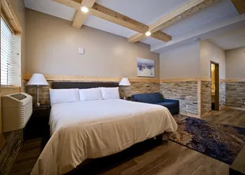 Caberfae Peaks Ski & Golf Resort hotel thumbnail 4