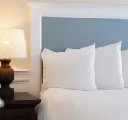 Inn at 7 Central hotel detail image 4
