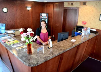 Main Street Lodge and Suites hotel thumbnail 3