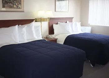 Main Street Lodge and Suites hotel thumbnail 5