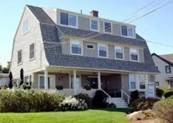 The Seafarer Inn hotel thumbnail 2