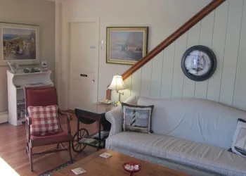 The Seafarer Inn hotel thumbnail 7