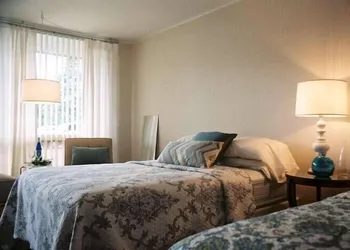 Summers Inn hotel thumbnail 7