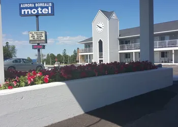 Aurora Borealis Motel hotel thumbnail 7