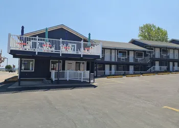 Bayside Inn hotel thumbnail 3