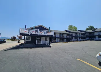 Bayside Inn hotel thumbnail 4