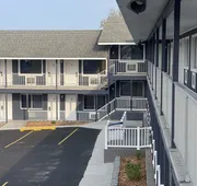 Bayside Inn hotel detail image 5