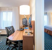 Fairfield Inn & Suites Meridian hotel detail image 5