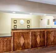Comfort Inn & Suites - Hannibal hotel detail image 5